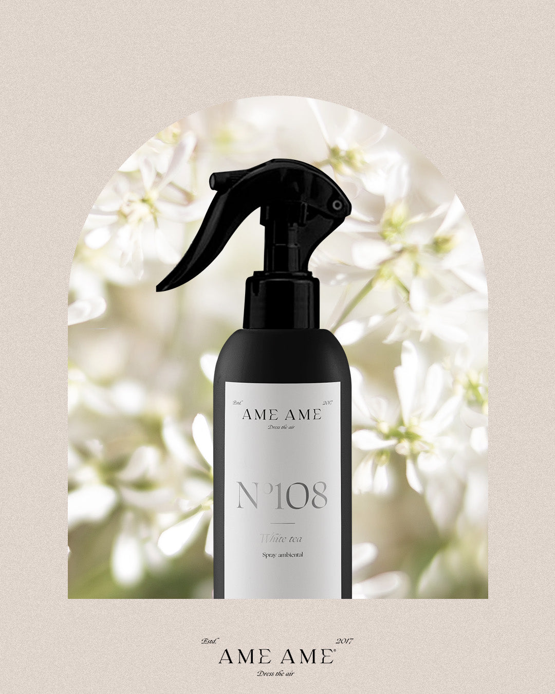 Spray Nº 108 White Tea. Ame Ame. Fondo de flores blancas