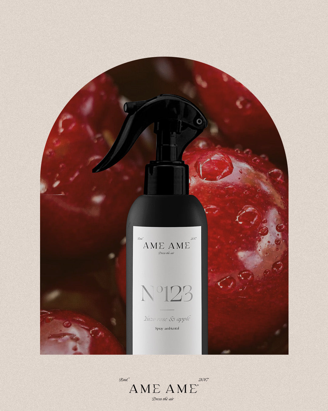 Spray Nº 123 Yuzo Rose & Apple. Ame Ame. Fondo de manzanas rojas